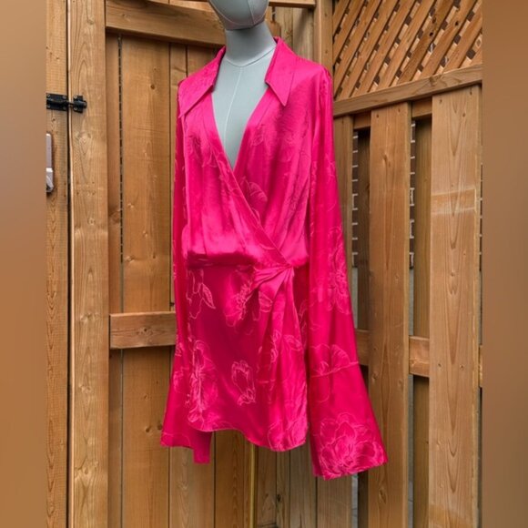 🆕 RAT & BOA 🧿 NWOT Paloma Pink Floral Satin Long Sleeve Mini Dress Sz XXL US12 - Picture 2 of 15
